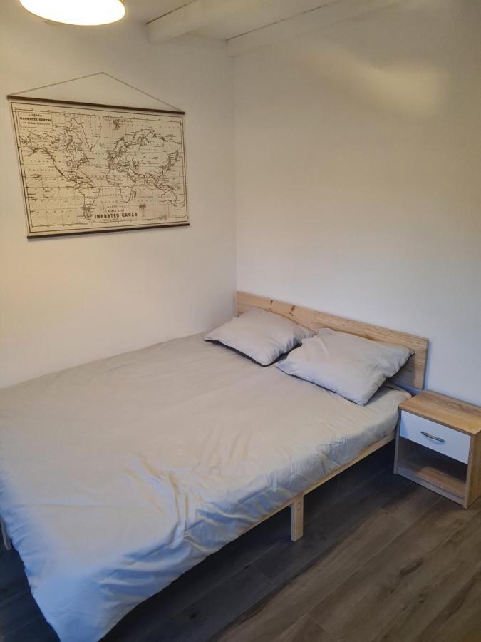 Logement Entier Situe A Taponnat Fleurignac. Eksteriør bilde